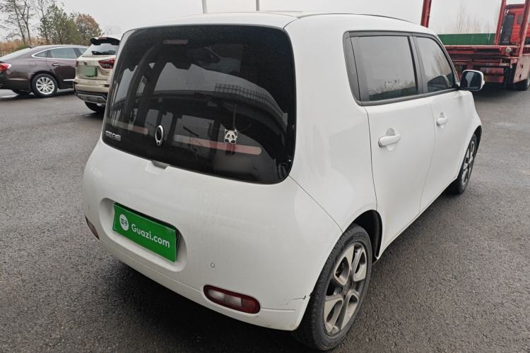 Used ORA White Cat 2020 305 km Luxury Version Rear Right 45 Deg
