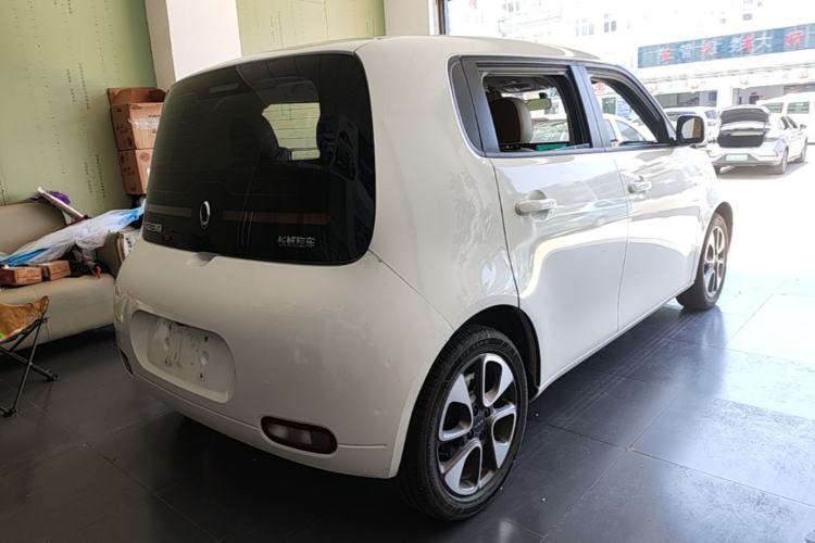Used ORA White Cat 2020 305 km Luxury Version Rear Right 45 Deg