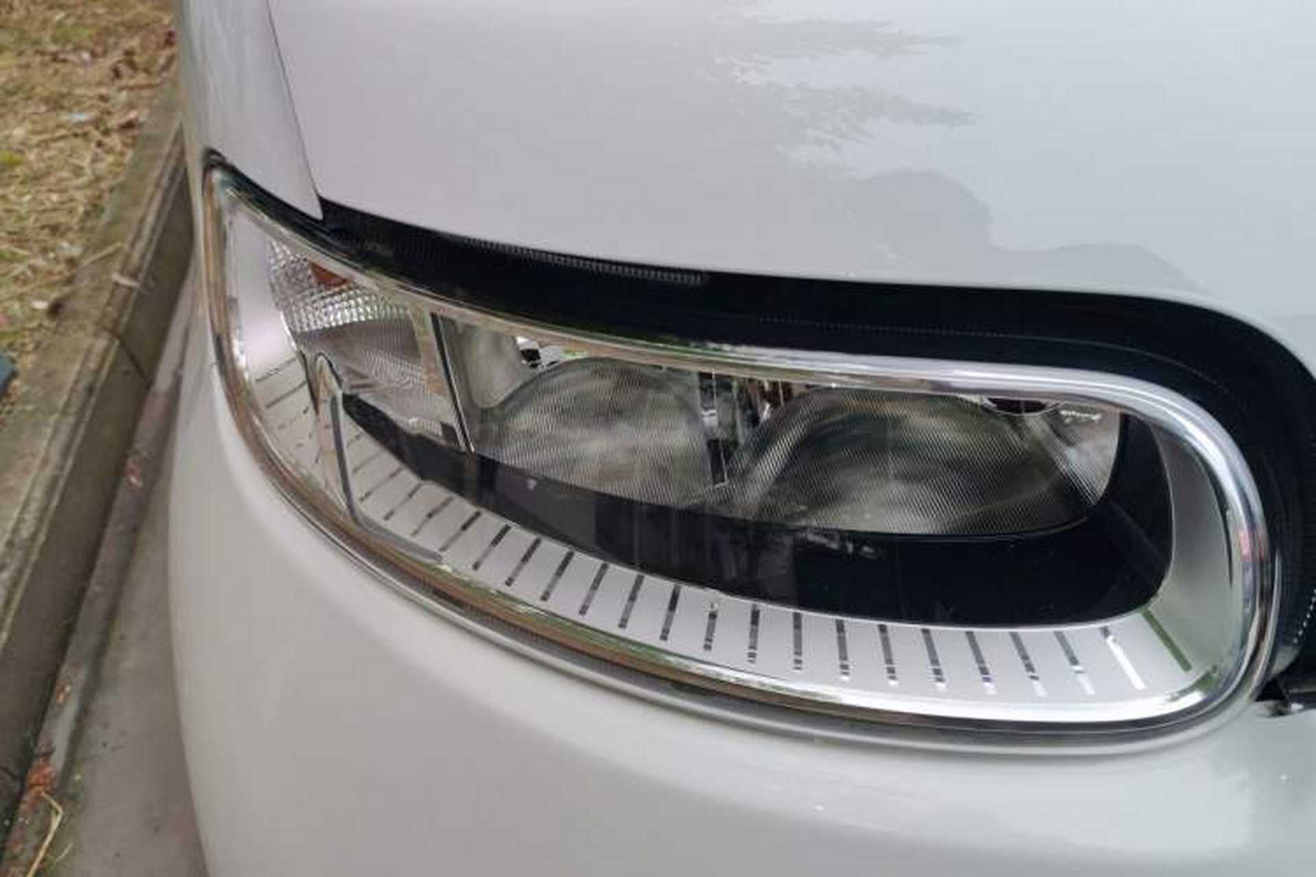 Used ORA White Cat 2020 305 km Luxury Version Right Front Headlight