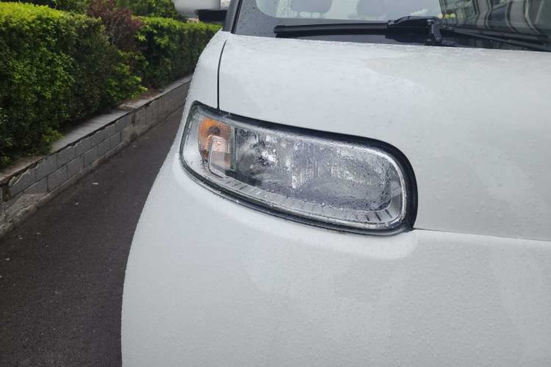 Used ORA White Cat 2020 305 km Luxury Version Right Front Headlight