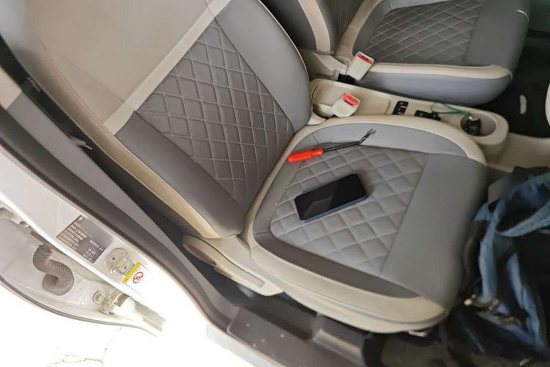 Used ORA White Cat 2020 401 km Flagship Version Right Front Seat