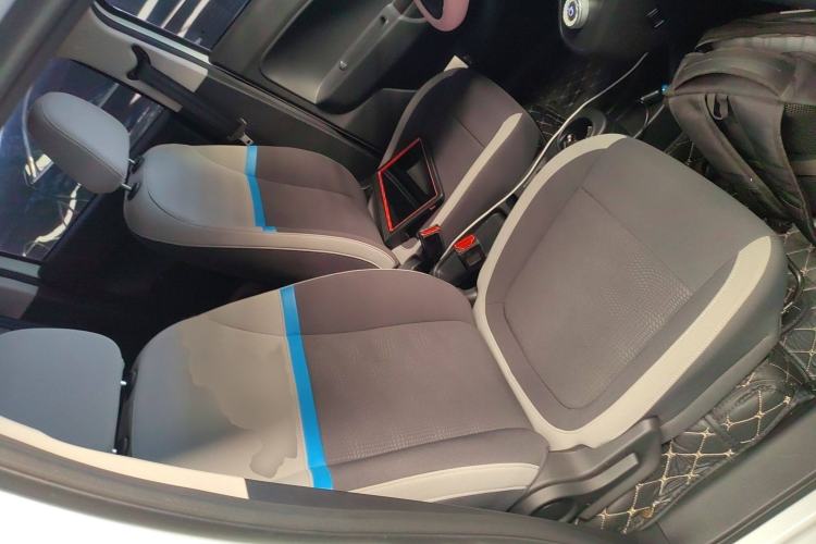 Used ORA White Cat 2020 305 km Luxury Version Right Front Seat