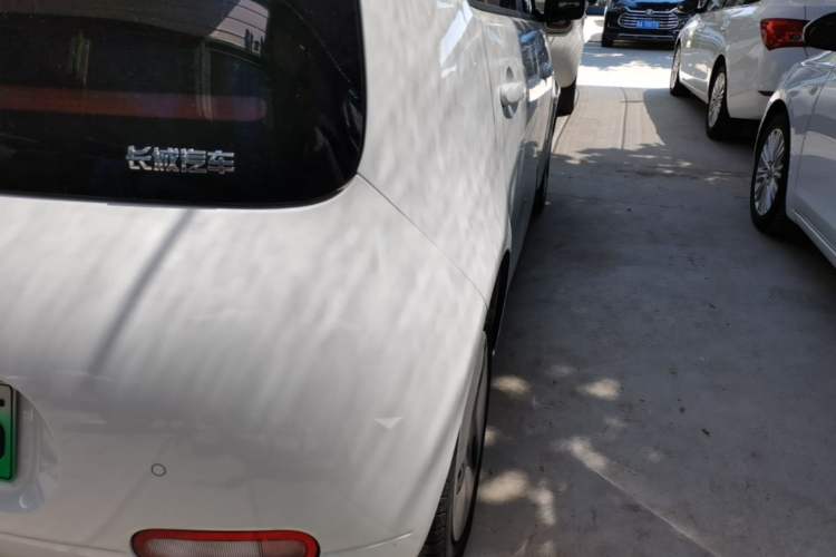 Used ORA White Cat 2020 360 km Luxury Version Right Rear Taillight