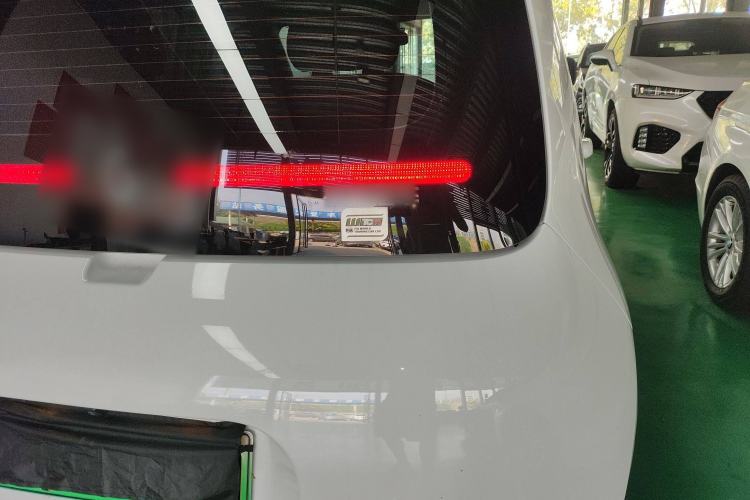 Used ORA White Cat 2020 305 km Luxury Version Right Rear Taillight