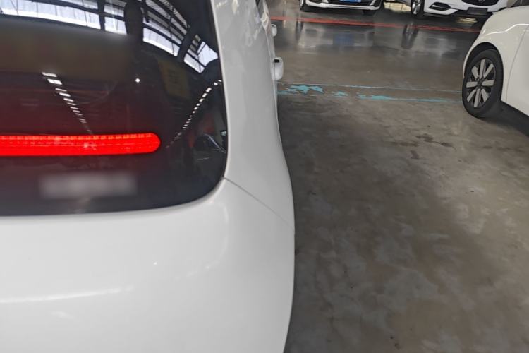 Used ORA White Cat 2020 305 km Luxury Version Right Rear Taillight
