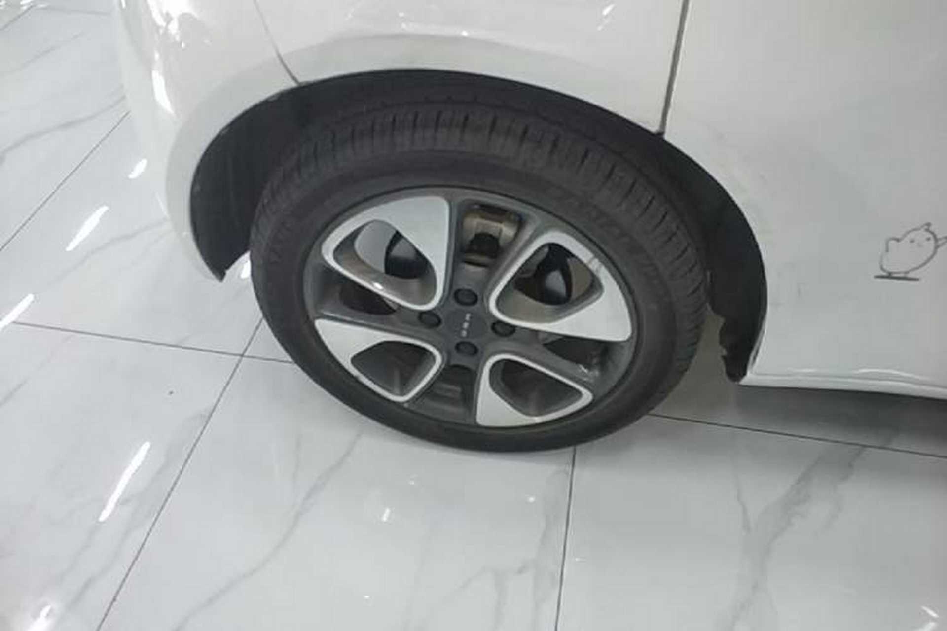 Used ORA White Cat 2020 401 km Long-Range Version Right Rear Wheel Hub