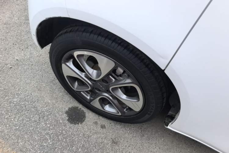 Used ORA White Cat 2020 401 km Flagship Version Right Rear Wheel Hub