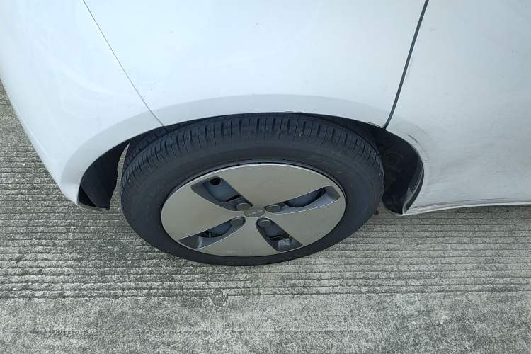 Used ORA White Cat 2020 360km Standard Version Right Rear Wheel Hub