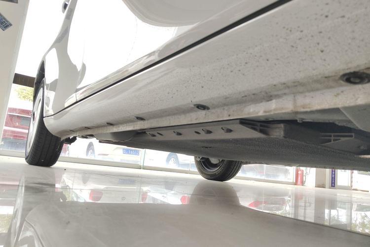 Used ORA White Cat 2020 360 km Luxury Version Right Side Sill