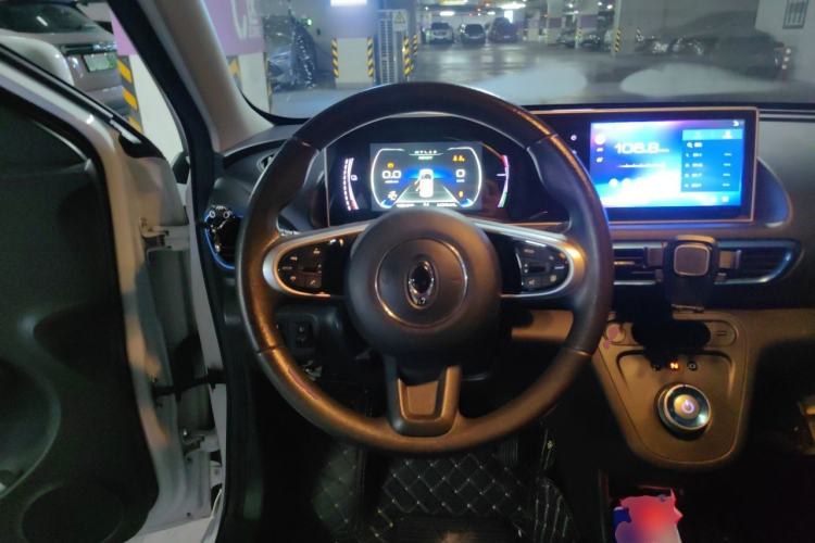 Used ORA White Cat 2020 305 km Luxury Version Steering Wheel