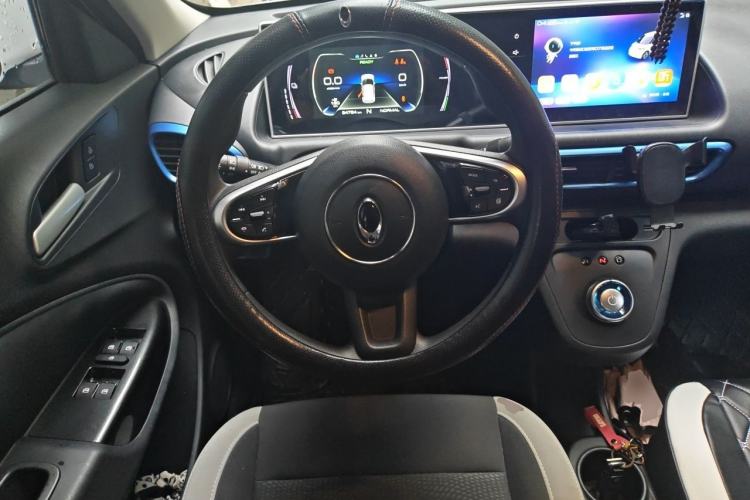 Used ORA White Cat 2020 305 km Luxury Version Steering Wheel