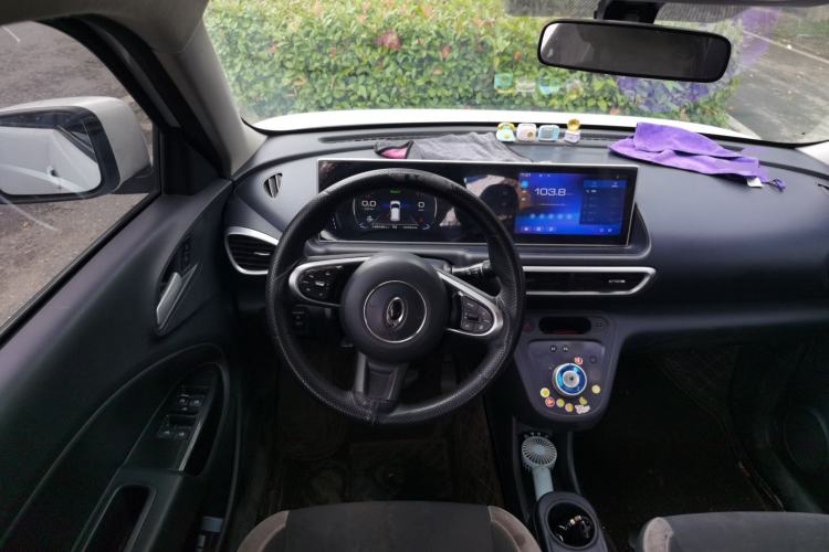 Used ORA White Cat 2020 360 km Luxury Version Steering Wheel