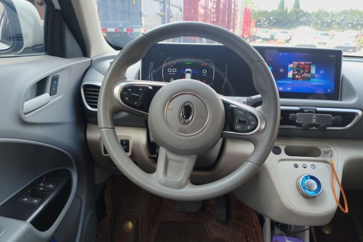 Used ORA White Cat 2020 360 km Luxury Version Steering Wheel