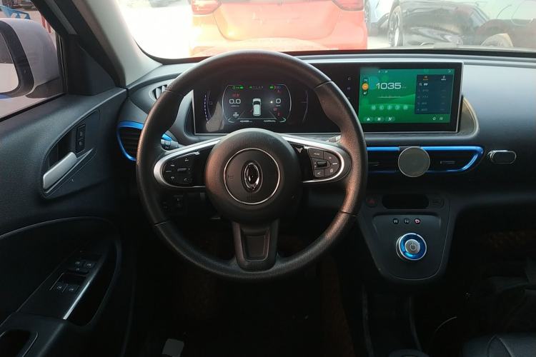 Used ORA White Cat 2020 305 km Luxury Version Steering Wheel