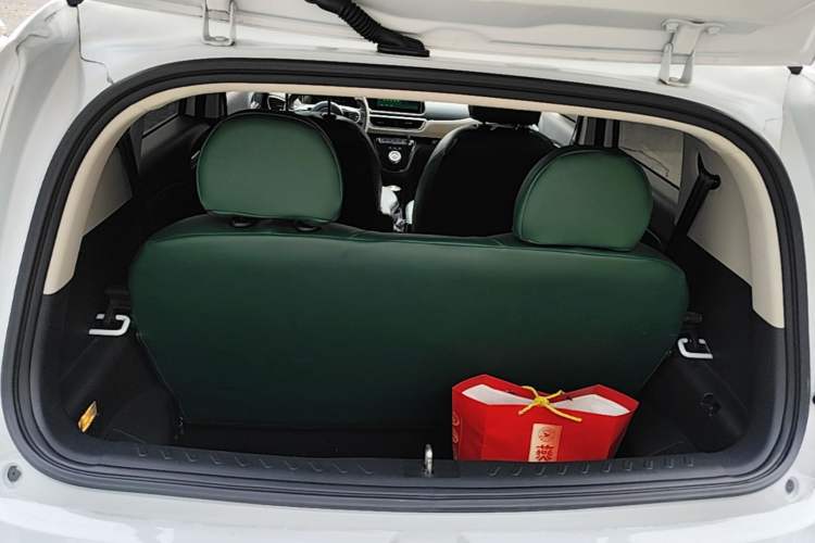Used ORA White Cat 2020 305 km Luxury Version Trunk