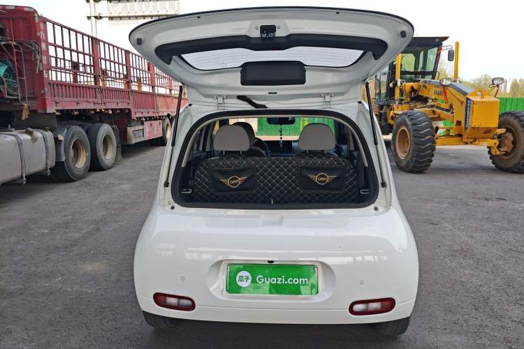 Used ORA White Cat 2020 360 km Luxury Version Trunk