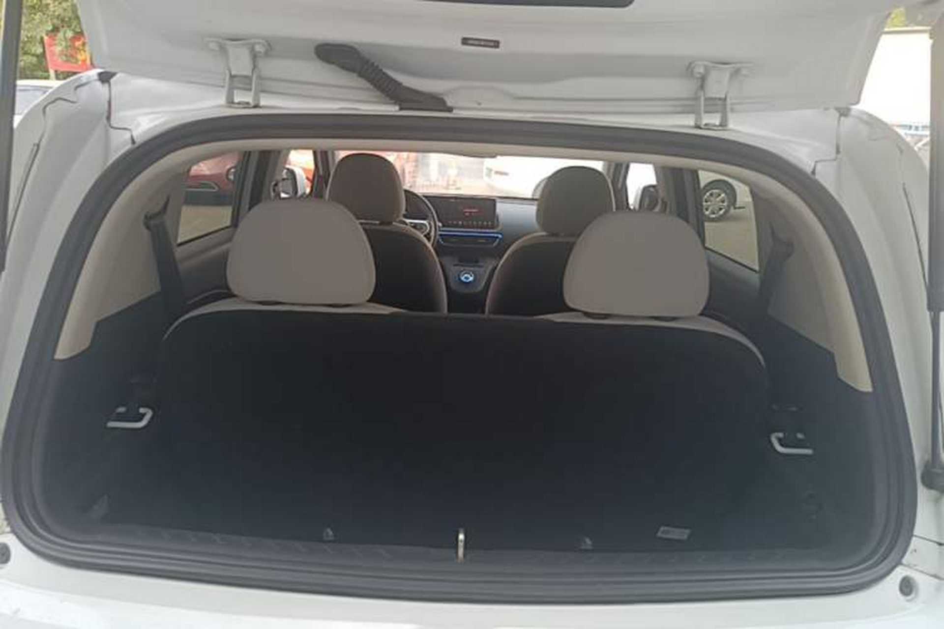 Used ORA White Cat 2020 305 km Luxury Version Trunk