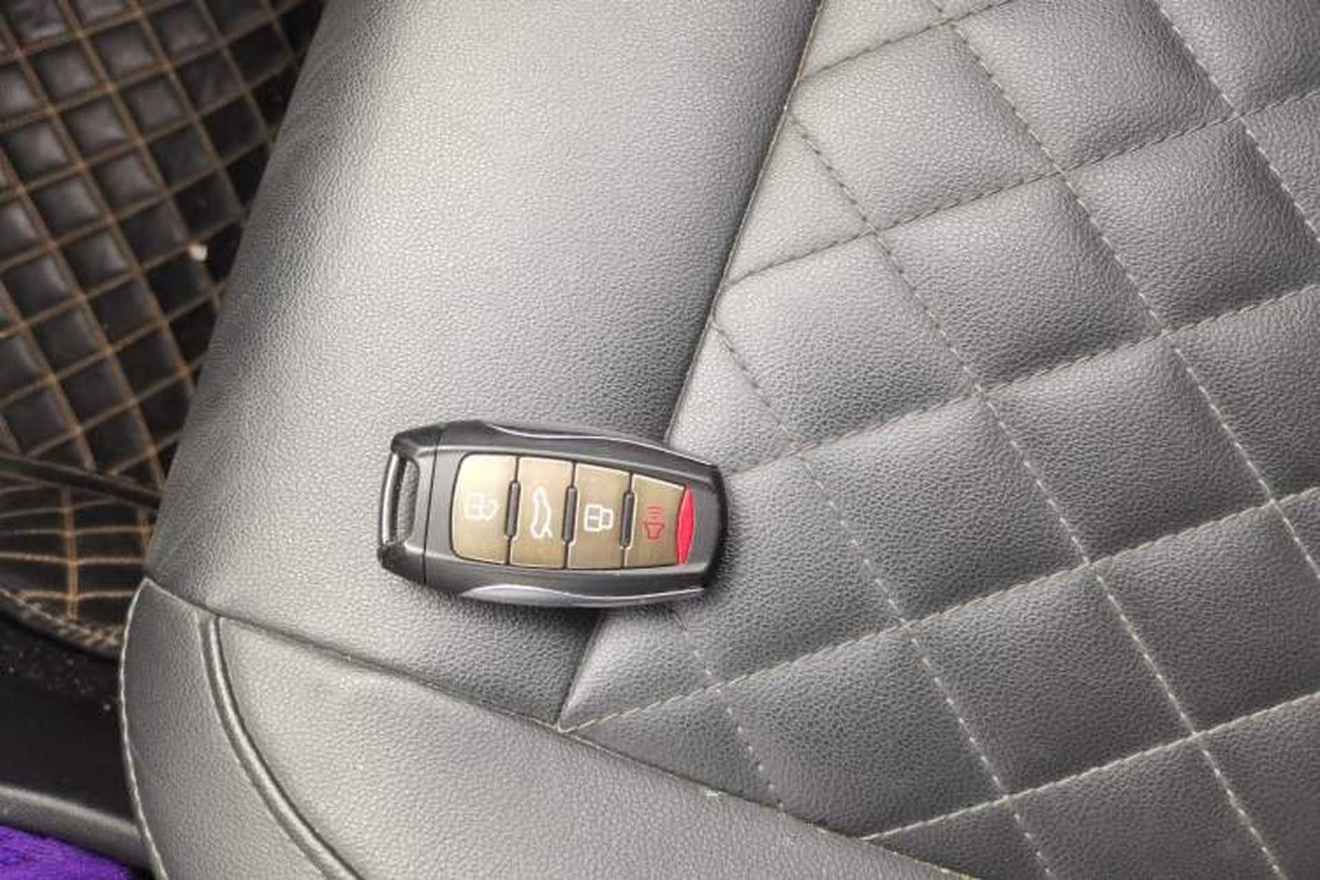Used ORA White Cat 2020 401 km Long-Range Version Vehicle Key
