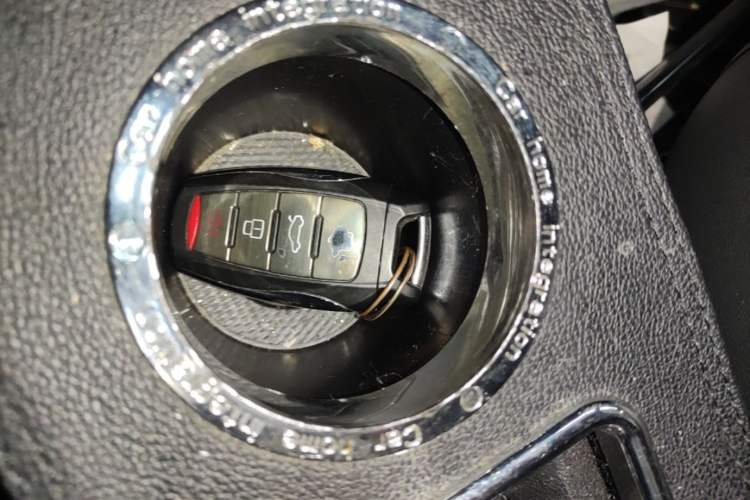 Used ORA White Cat 2020 401 km Long-Range Version Vehicle Key