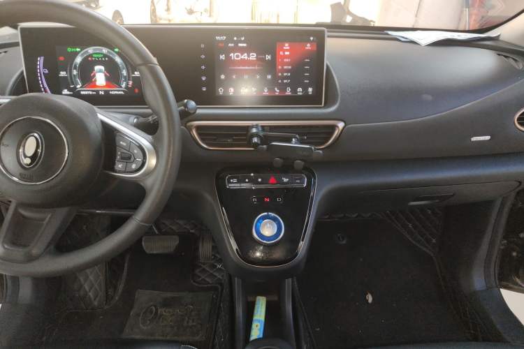 Used ORA White Cat 2022 Xiaoyue Mao Edition 360 km Luxury Model Lithium NMC Audio And AC Panel
