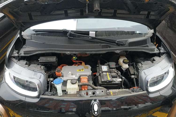 Used ORA White Cat 2022 Xiao Yean Cat Edition 360km Deluxe Model Ternary Lithium Engine Bay