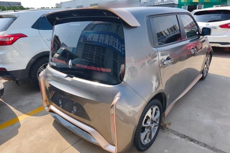 Used ORA White Cat 2022 Xiaoyue Mao Edition 360 km Luxury Model Lithium NMC Rear Right 45 Deg