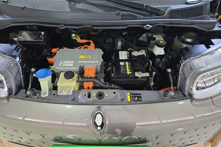 Used ORA White Cat 2022 Xiaoyue Mao Edition 360 km Luxury Model Lithium NMC Engine Bay