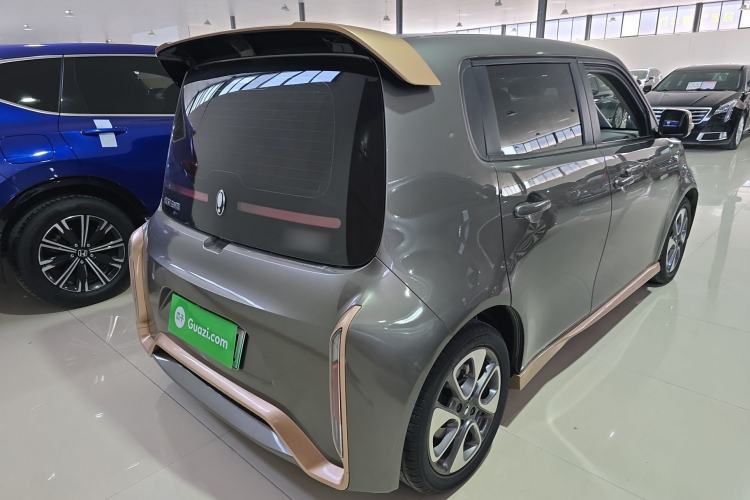Used ORA White Cat 2022 Xiaoyue Mao Edition 360 km Luxury Model Lithium NMC Rear Right 45 Deg