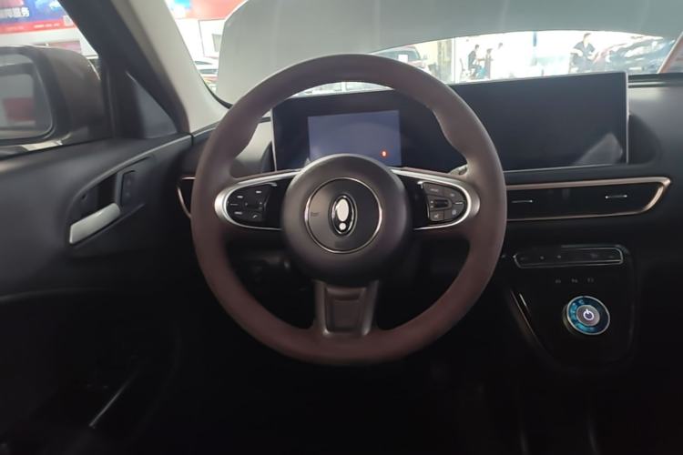 Used ORA White Cat 2022 Xiaoyue Mao Edition 360 km Luxury Model Lithium NMC Steering Wheel