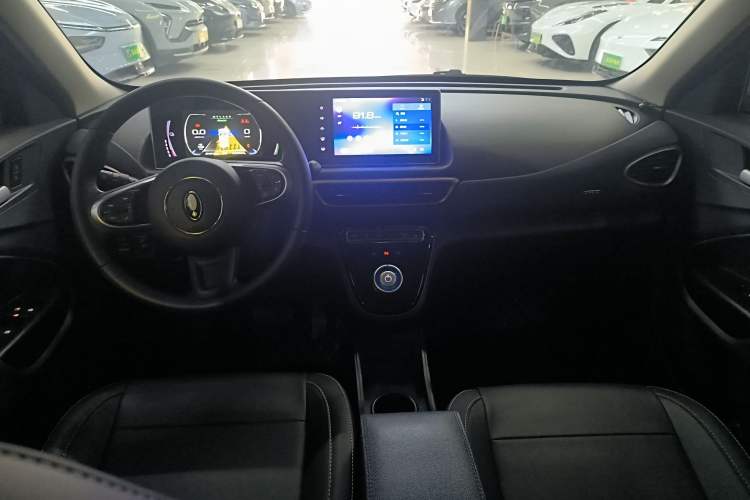 Used ORA White Cat 2022 Xiao Yean Cat Edition 360km Deluxe Model Ternary Lithium Center Console