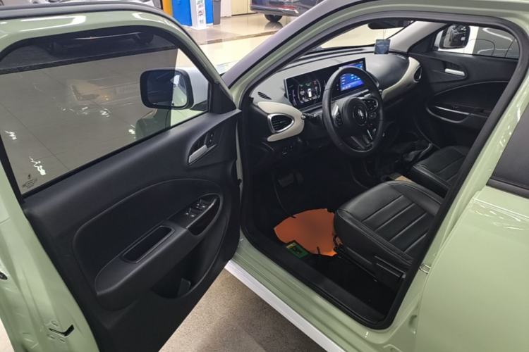 Used ORA White Cat 2022 Xiaoyue Mao Edition 401 km Flagship Model Lithium Ternary Driver Seat