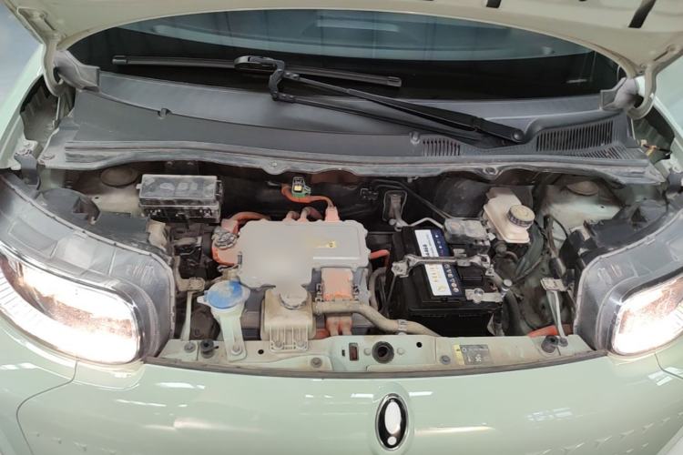 Used ORA White Cat 2022 Xiaoyue Mao Edition 360 km Luxury Model Lithium NMC Engine Bay