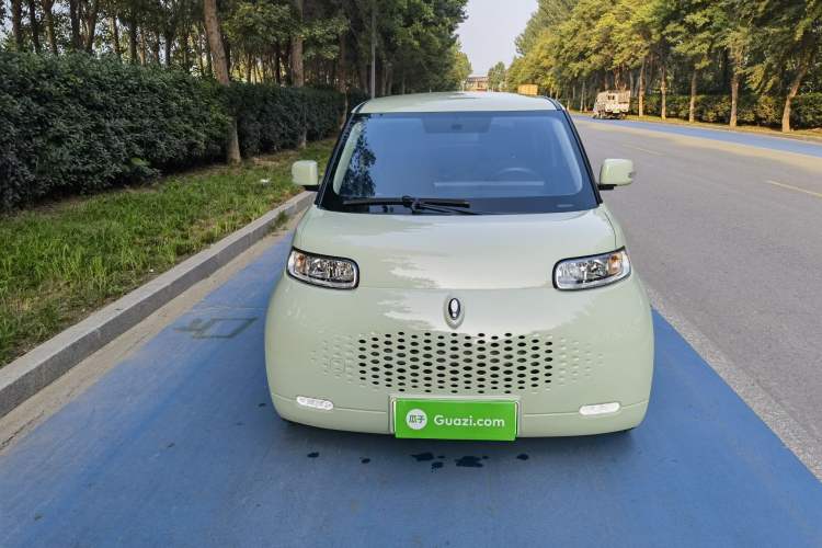 Used ORA White Cat 2022 Upgraded Model 305km Range Luxury Version Lithium-Ion Battery Exterior 1