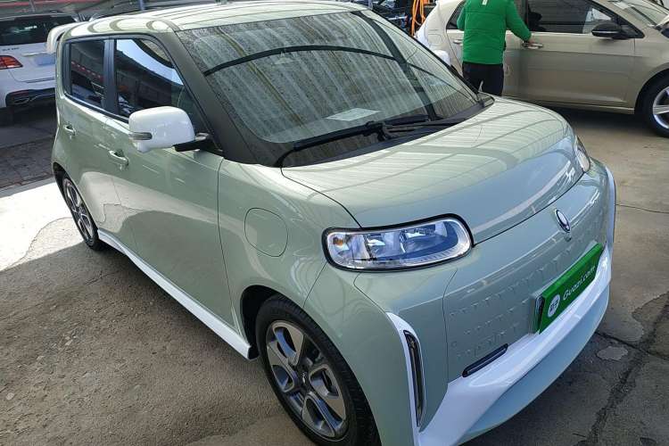 Used ORA White Cat 2022 Xiaoyue Mao Edition 401 km Flagship Model Lithium Ternary Exterior 2
