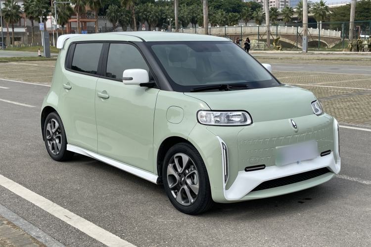 Used ORA White Cat 2022 Xiaoyue Mao Edition 360 km Luxury Model Lithium NMC Exterior 6