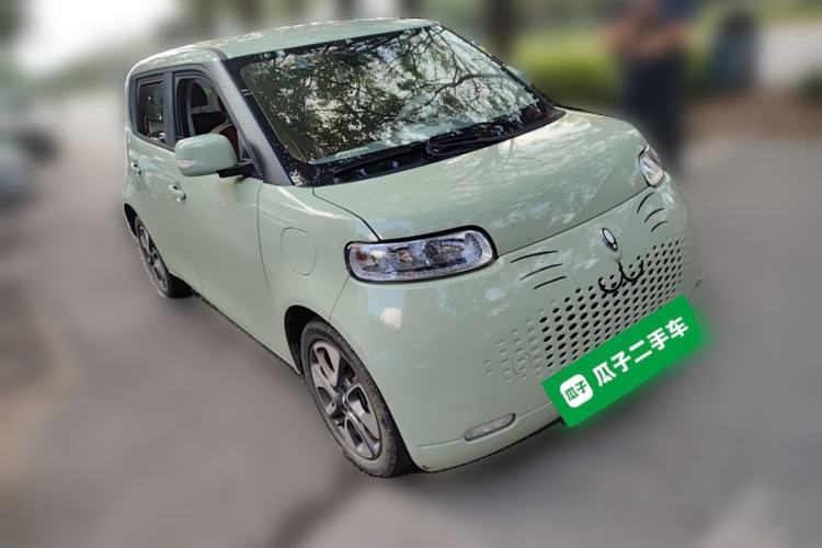 Used ORA White Cat 2022 Upgraded Model 305km Range Luxury Version Lithium-Ion Battery Front Right 45 Deg