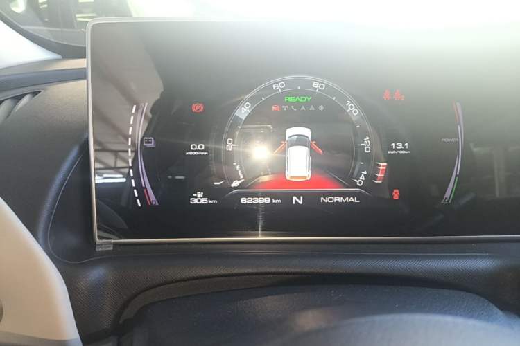 Used ORA White Cat 2022 Xiaoyue Mao Edition 360 km Luxury Model Lithium NMC Instrument Cluster