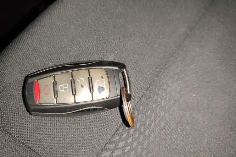 Used ORA White Cat 2022 Upgraded Model 305km Range Luxury Version Lithium-Ion Battery Interior 1