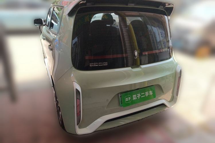 Used ORA White Cat 2022 Xiaoyue Mao Edition 401 km Flagship Model Lithium Ternary Rear Left 45 Deg