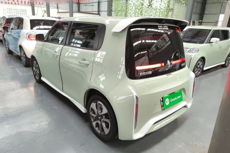 Used ORA White Cat 2022 Xiaoyue Mao Edition 360 km Luxury Model Lithium NMC Rear Left 45 Deg
