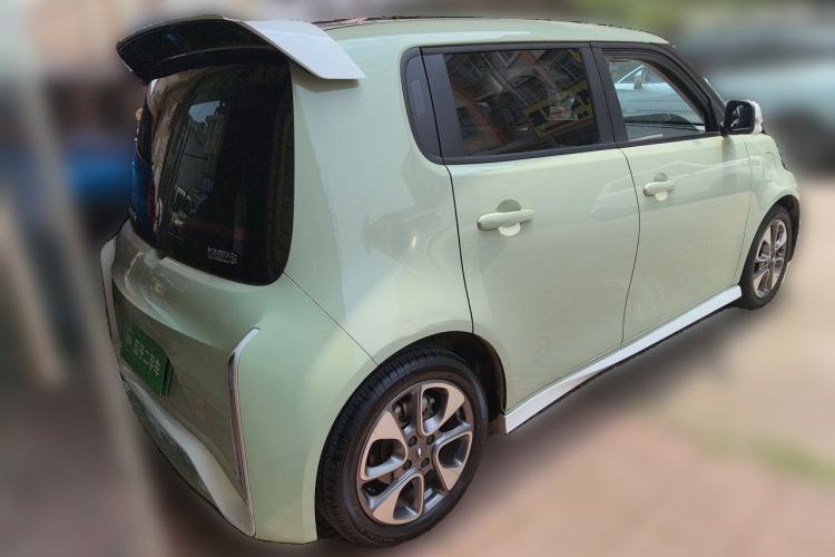 Used ORA White Cat 2022 Xiaoyue Mao Edition 401 km Flagship Model Lithium Ternary Rear Right 45 Deg