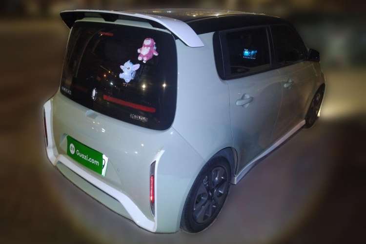 Used ORA White Cat 2022 Xiaoyue Mao Edition 360 km Luxury Model Lithium NMC Rear Right 45 Deg
