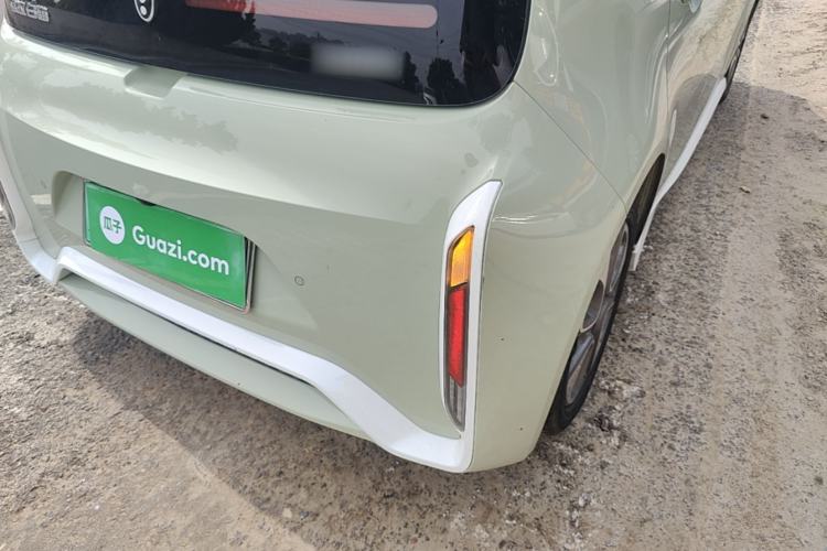 Used ORA White Cat 2022 Xiaoyue Mao Edition 360 km Luxury Model Lithium NMC Right Rear Taillight