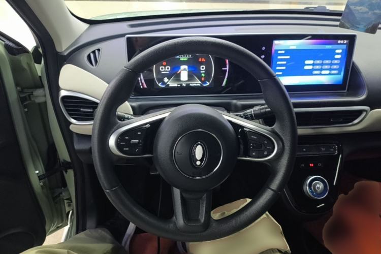 Used ORA White Cat 2022 Xiaoyue Mao Edition 401 km Flagship Model Lithium Ternary Steering Wheel