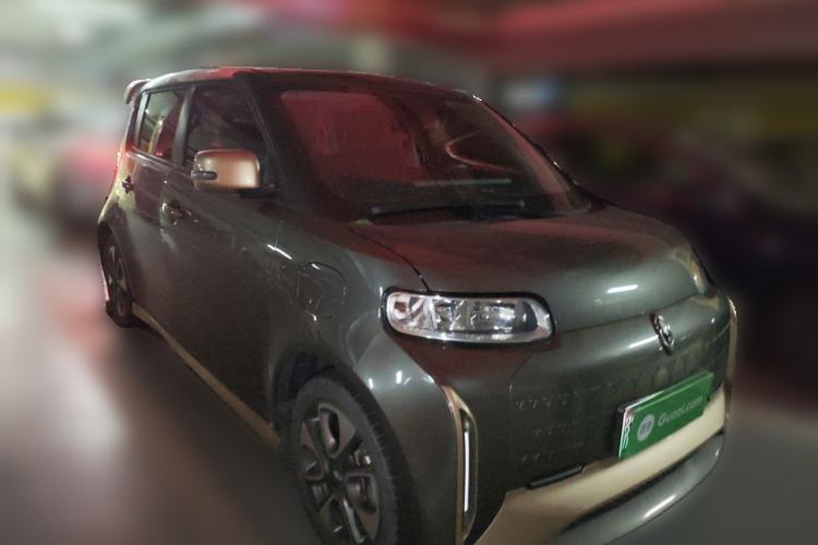 Used ORA White Cat 2022 Xiaoyue Mao Edition 360 km Luxury Model Lithium NMC Front Right 45 Deg