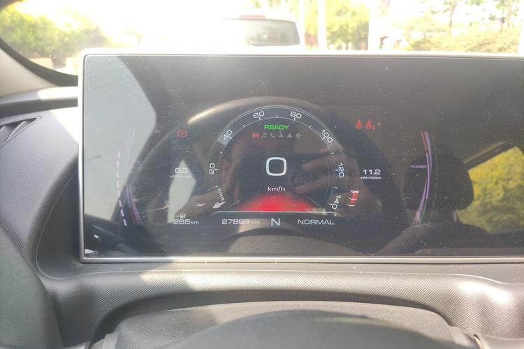 Used ORA White Cat 2022 Xiaoyue Mao Edition 360 km Luxury Model Lithium NMC Instrument Cluster
