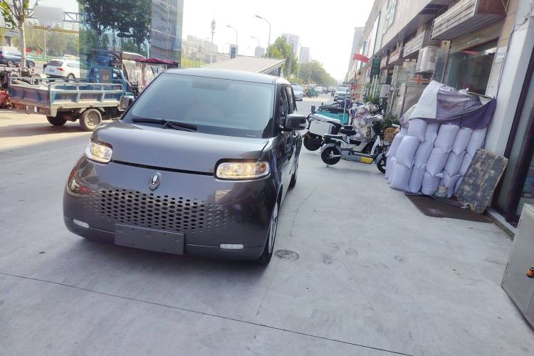 Used ORA White Cat 2022 Upgraded Model 305km Comfort Version Lithium-Ion Battery Left Front Headlight
