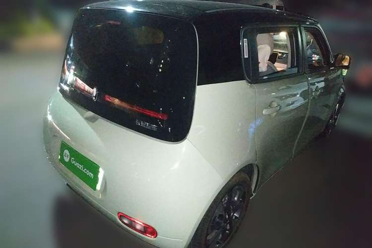 Used ORA White Cat 2022 Upgraded Model 305km Range Luxury Version Lithium-Ion Battery Rear Right 45 Deg