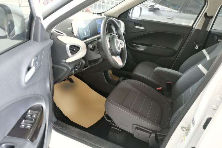 Used ORA White Cat 2022 Upgraded Model 305km Comfort Version Lithium-Ion Battery Driver Seat