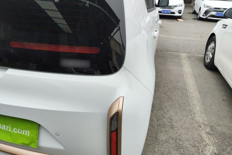 Used ORA White Cat 2022 Xiaoyue Mao Edition 360 km Luxury Model Lithium NMC Exterior 3